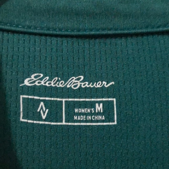 Eddie Bauer long sleeve button up - Picture 2 of 3